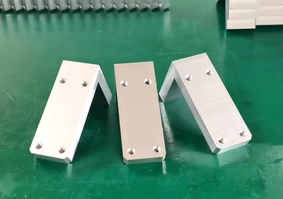 91看片APP大全CNC零部件加工成本.jpg