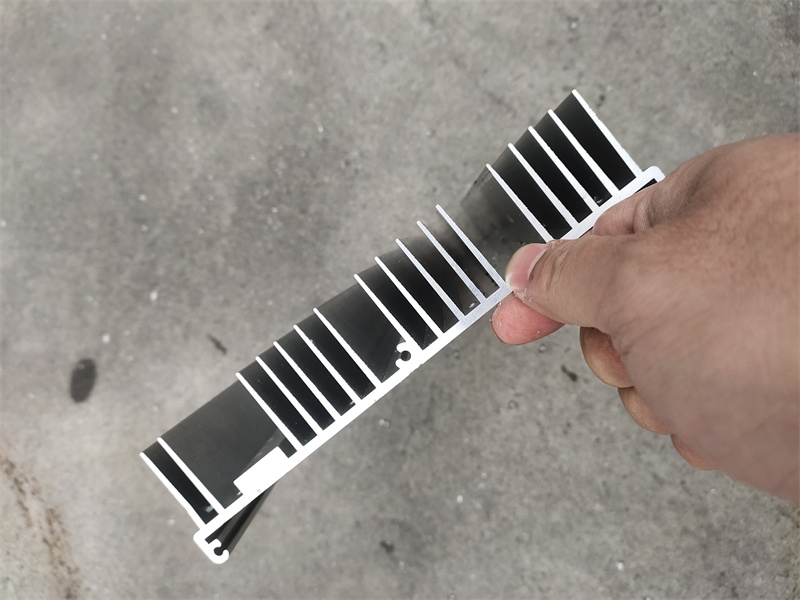 91看片APP大全散热器散热片